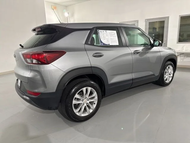 Used 2023 Gray Chevrolet LS image 13