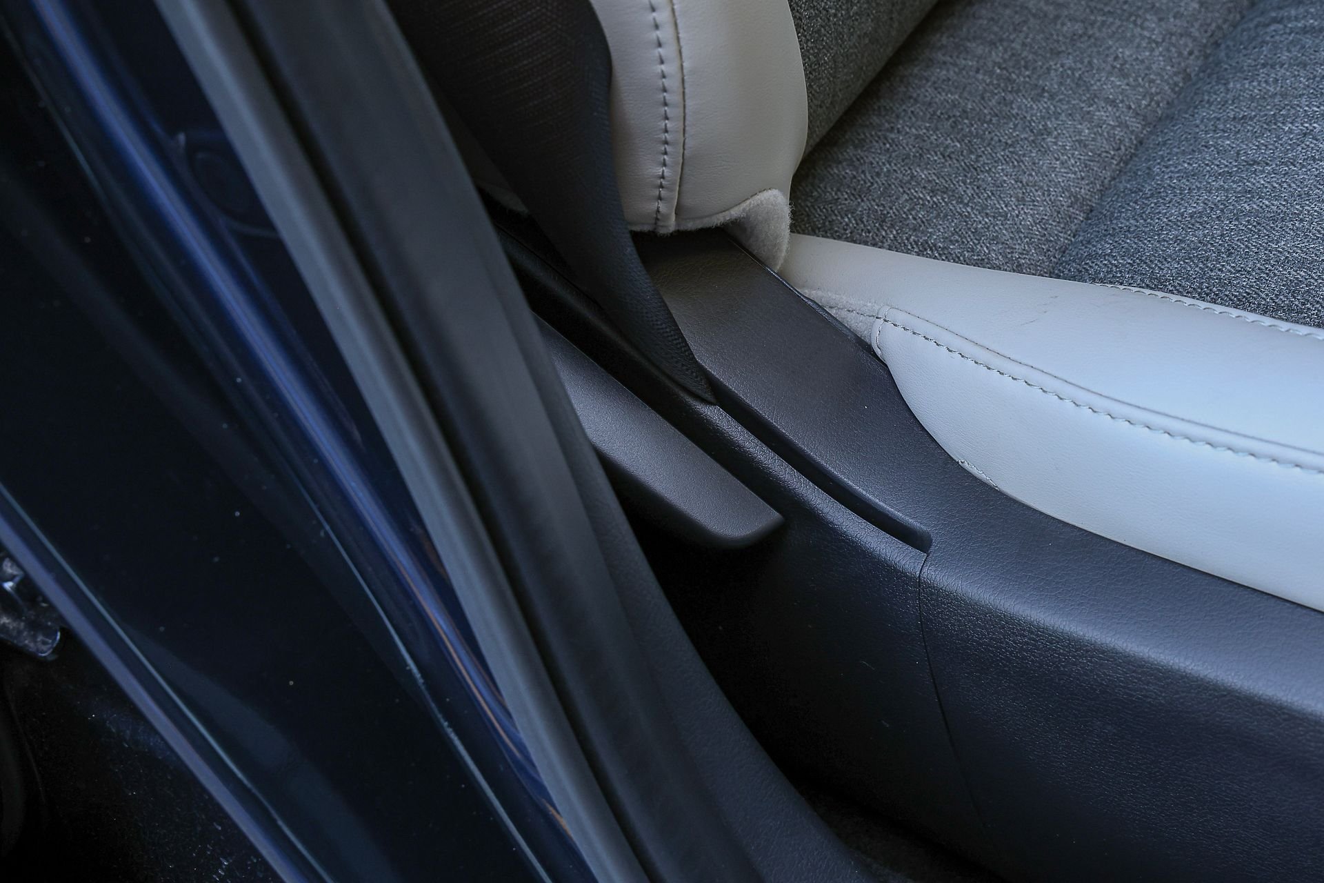 2026 Mazda CX-30 Aire Edition - Photo 30