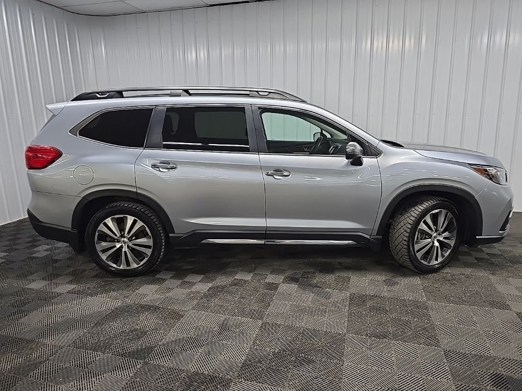 Used 2022 Ice Silver Metallic Subaru Touring image 2