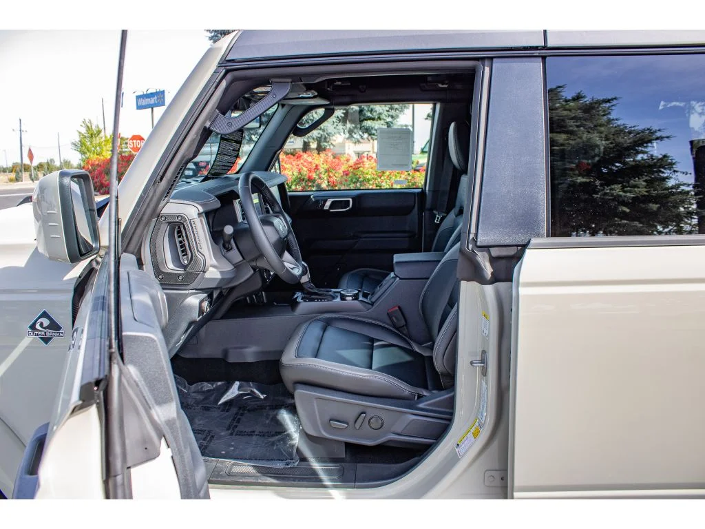 New 2026 Desert Sand Ford Outer Banks® image 31