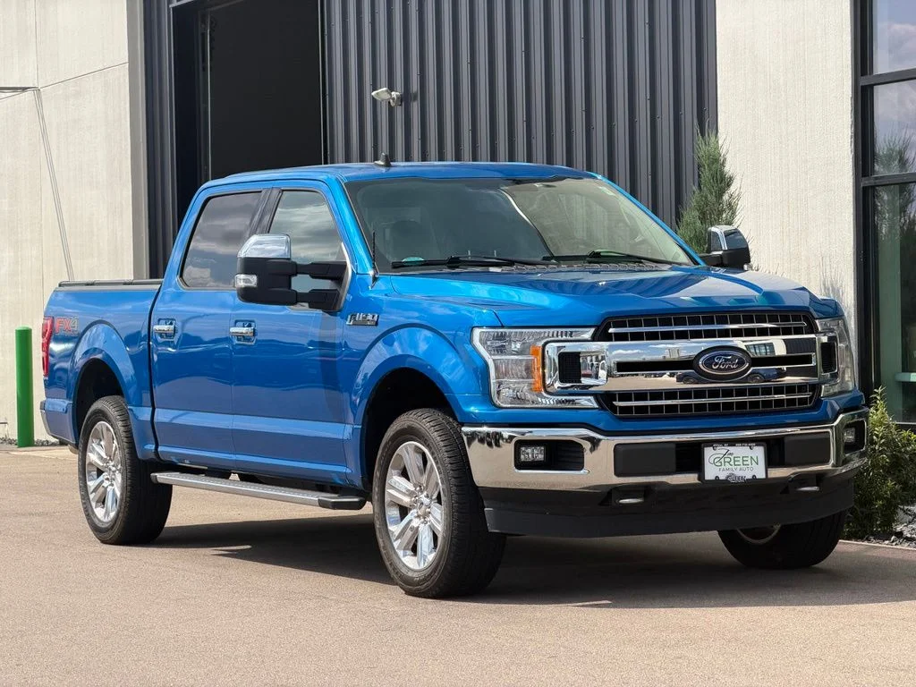 Used 2019 Blue Ford XLT image 4