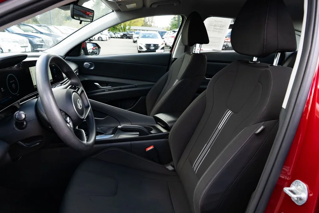 Used 2024 Red Hyundai SEL image 18