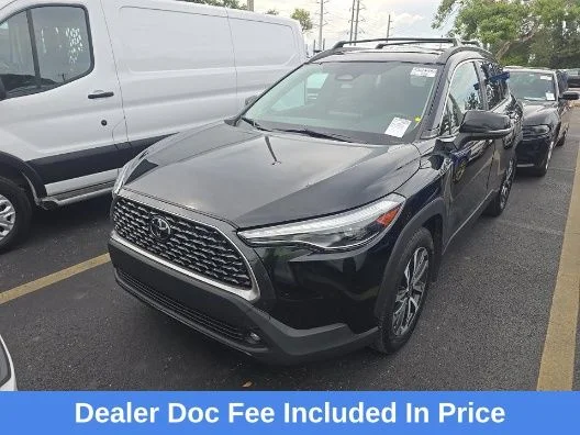 2024 Toyota Corolla Cross XLE AWD's photo