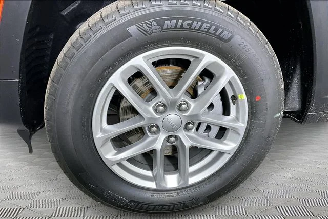 New 2026 Gray Jeep Laredo X image 12
