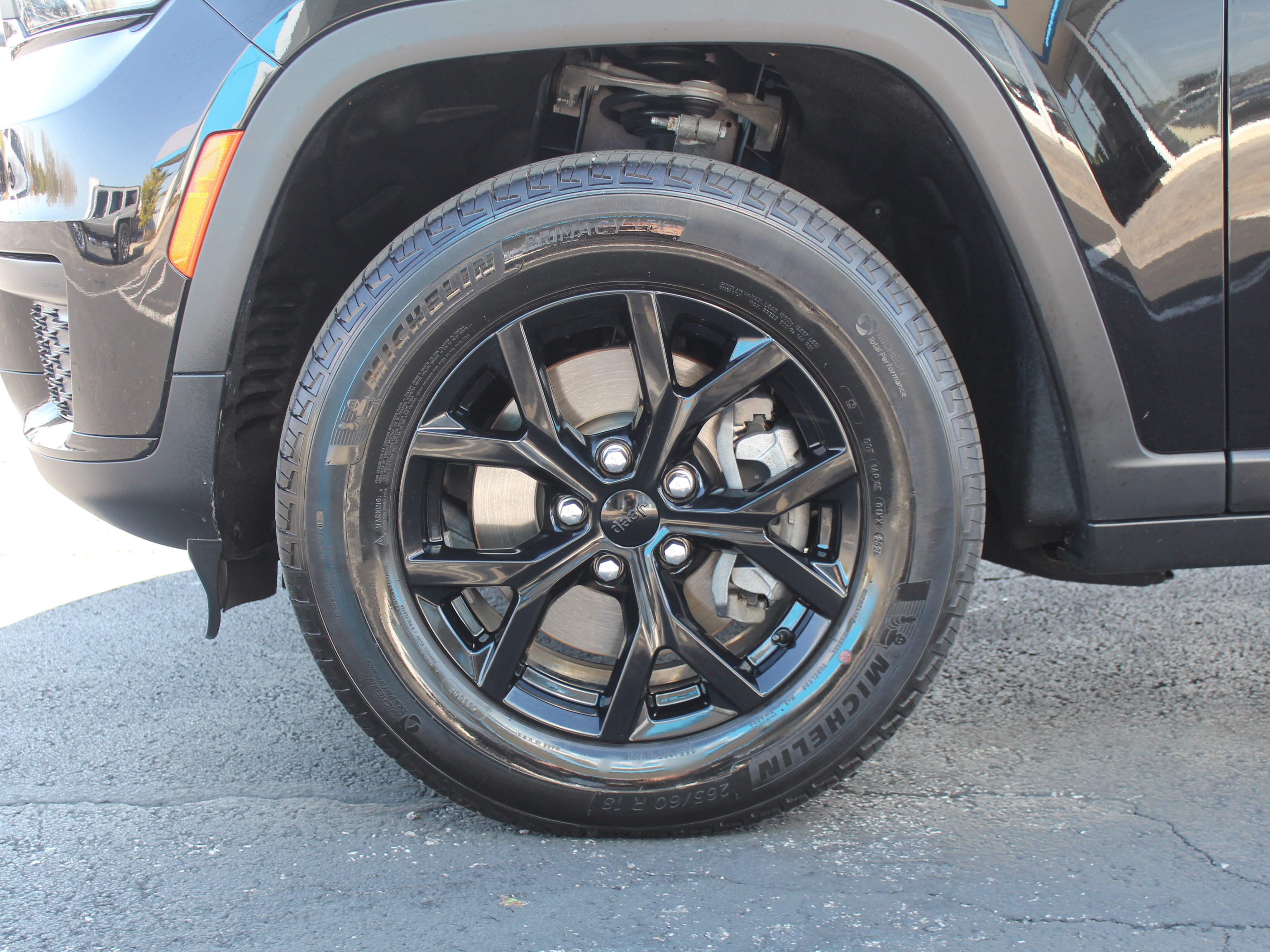 Used 2025 Black Jeep Altitude X image 35