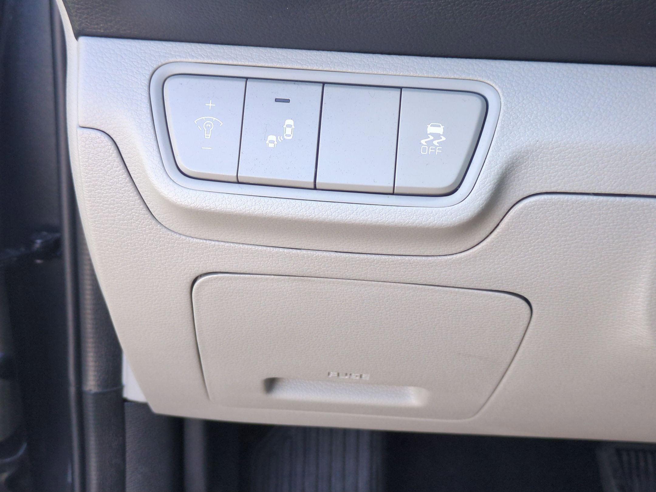 Used 2023 Gravity Gray Kia LXS image 21