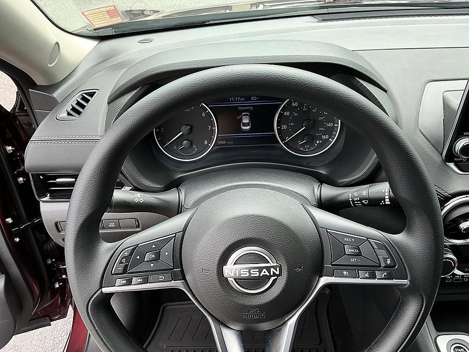 Used 2025 Rosewood Metallic Nissan SV image 15