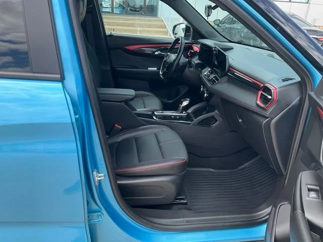 Used 2025 Marina Blue Chevrolet RS image 34
