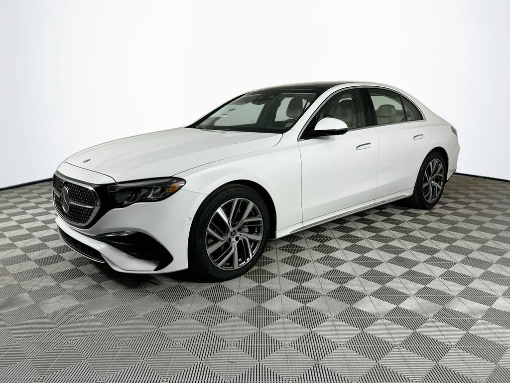 New 2026 MANUFAKTUR Moonlight White Metallic Mercedes-Benz E 350 image 3