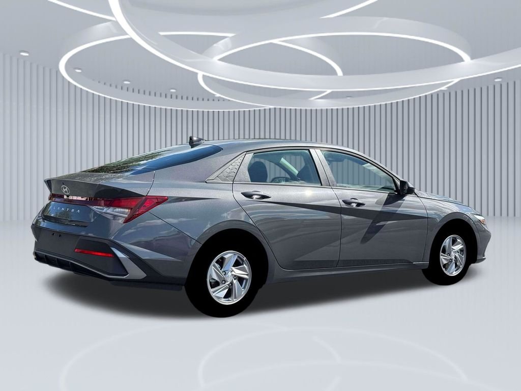 New 2026 Gray Hyundai SE image 27