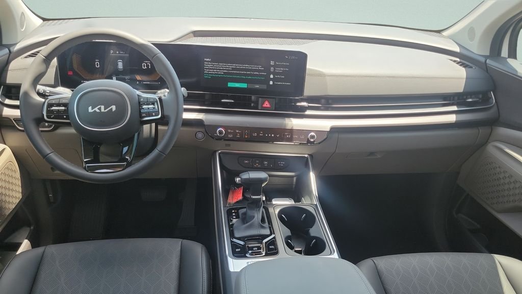 New 2026 Snow White Pearl Kia EX image 11