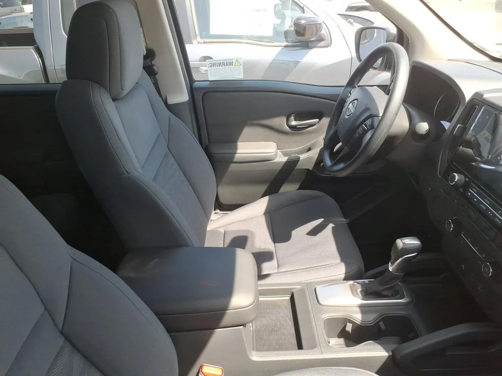 New 2026 Glacier White Nissan Crew Cab S image 6