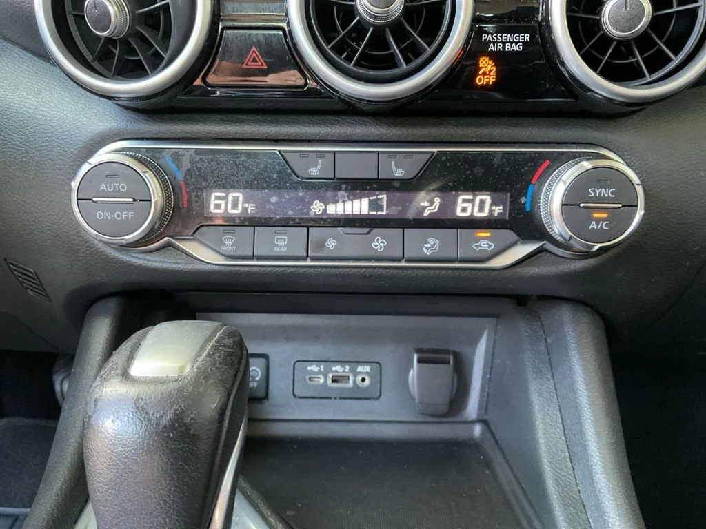 Used 2025 Black Nissan SR image 24