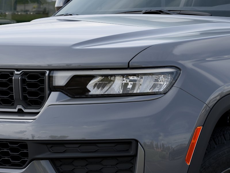 New 2027 Sting-Gray Clear-Coat Paint Jeep Laredo Altitude image 35