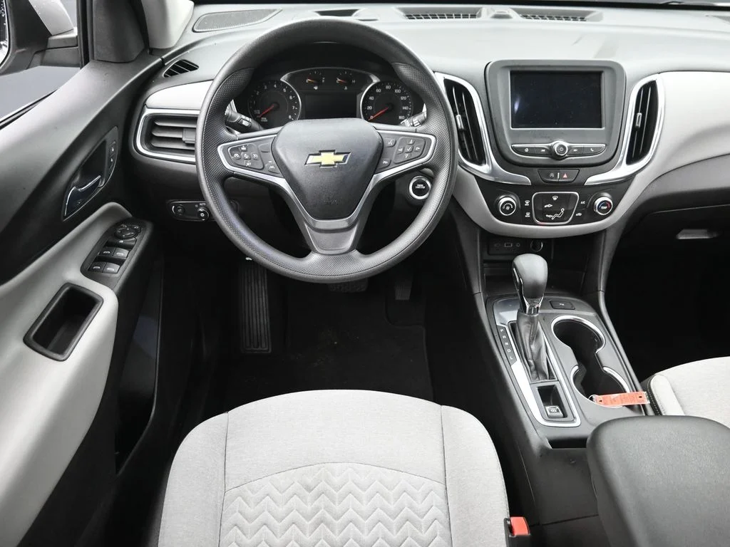 Used 2022 Silver Chevrolet LT image 14