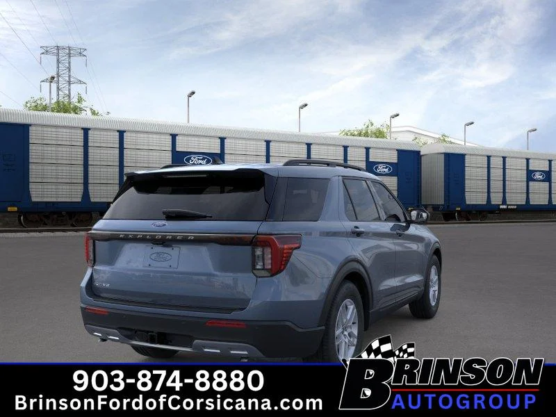 New 2026 Vapor Blue Metallic Ford Active image 8