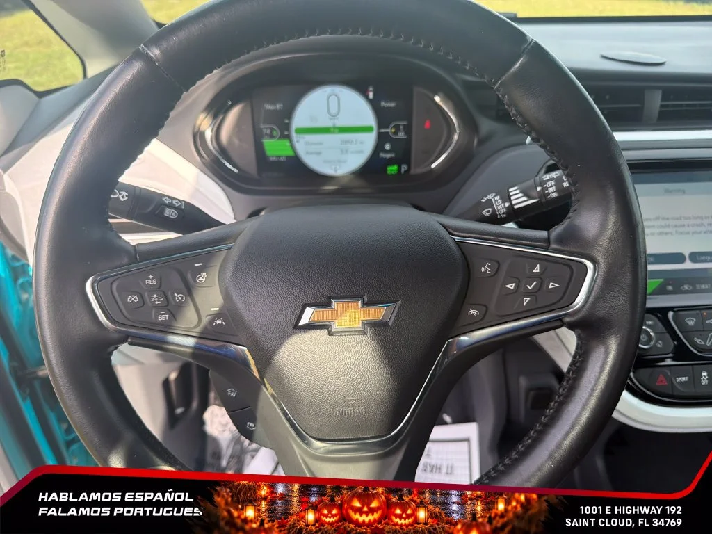Used 2021 OASIS BLUE Chevrolet Premier image 18