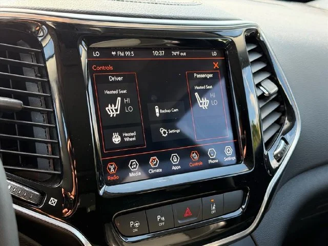 Used 2022 Black Jeep Limited image 25