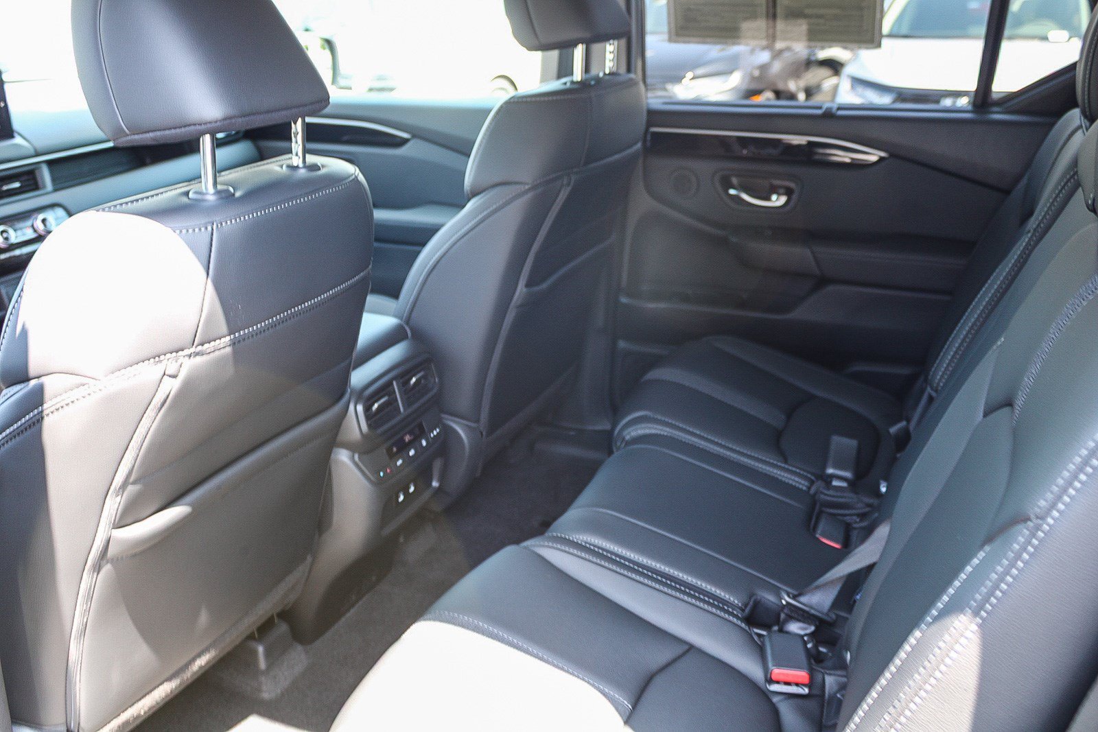 2026 Honda Pilot EX-L - Photo 19