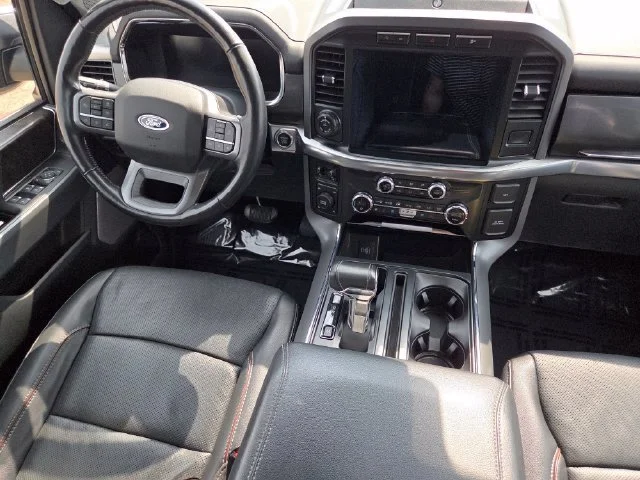 Used 2021 Black Metallic Ford LARIAT image 39