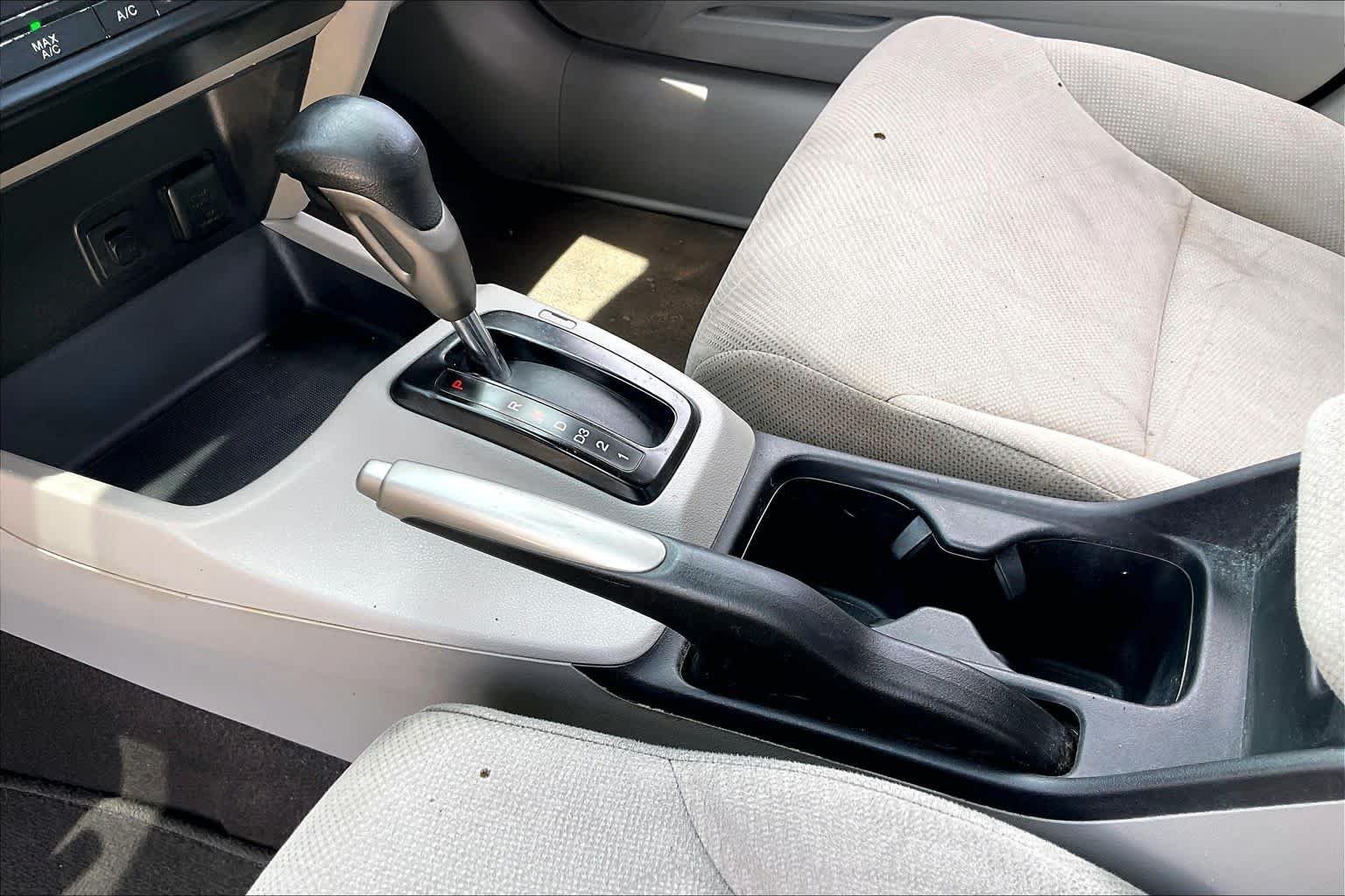 Used 2012 Polished Metal Metallic Honda LX image 31