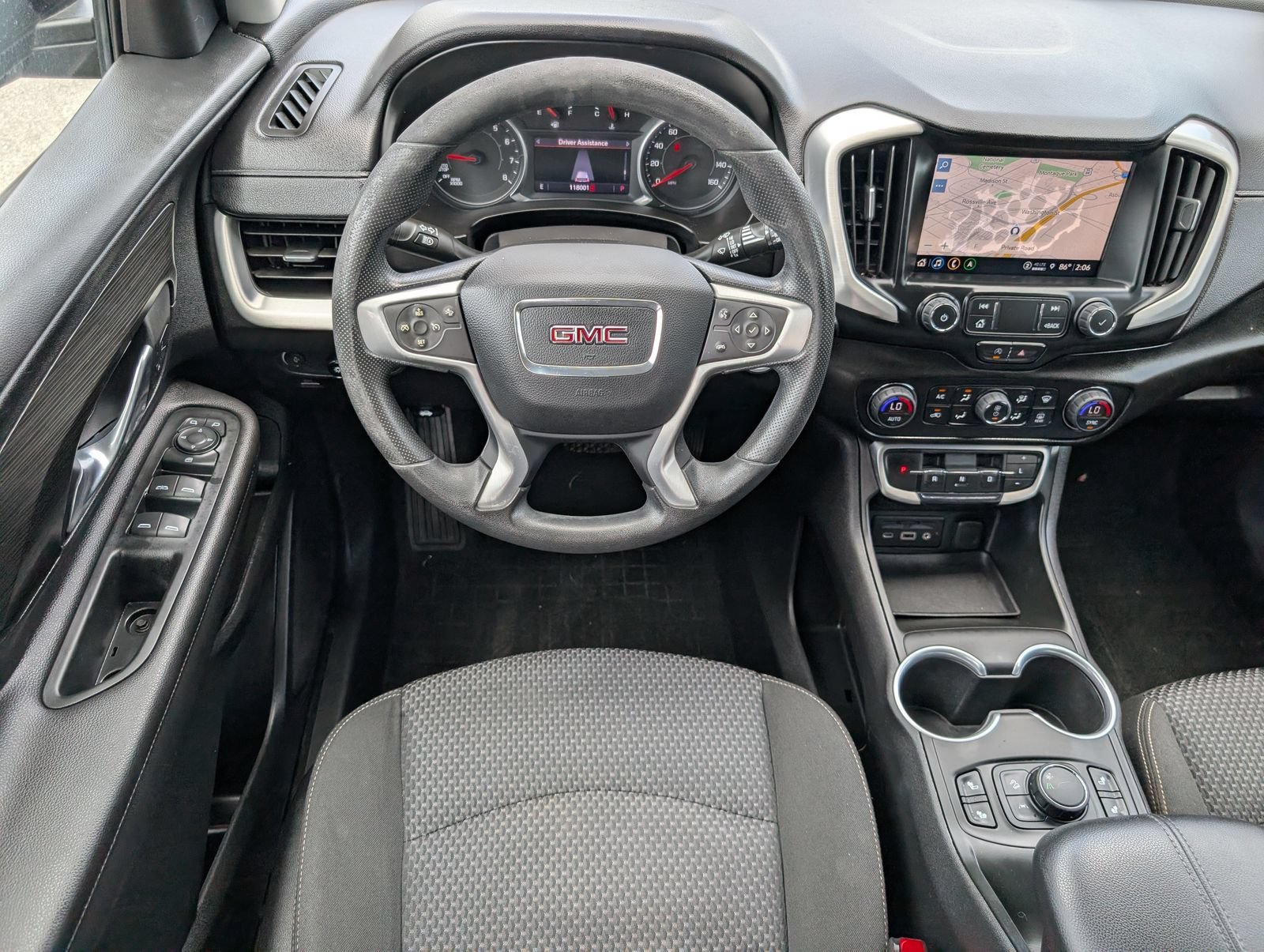Used 2022 Ebony Twilight Metallic GMC SLE image 17