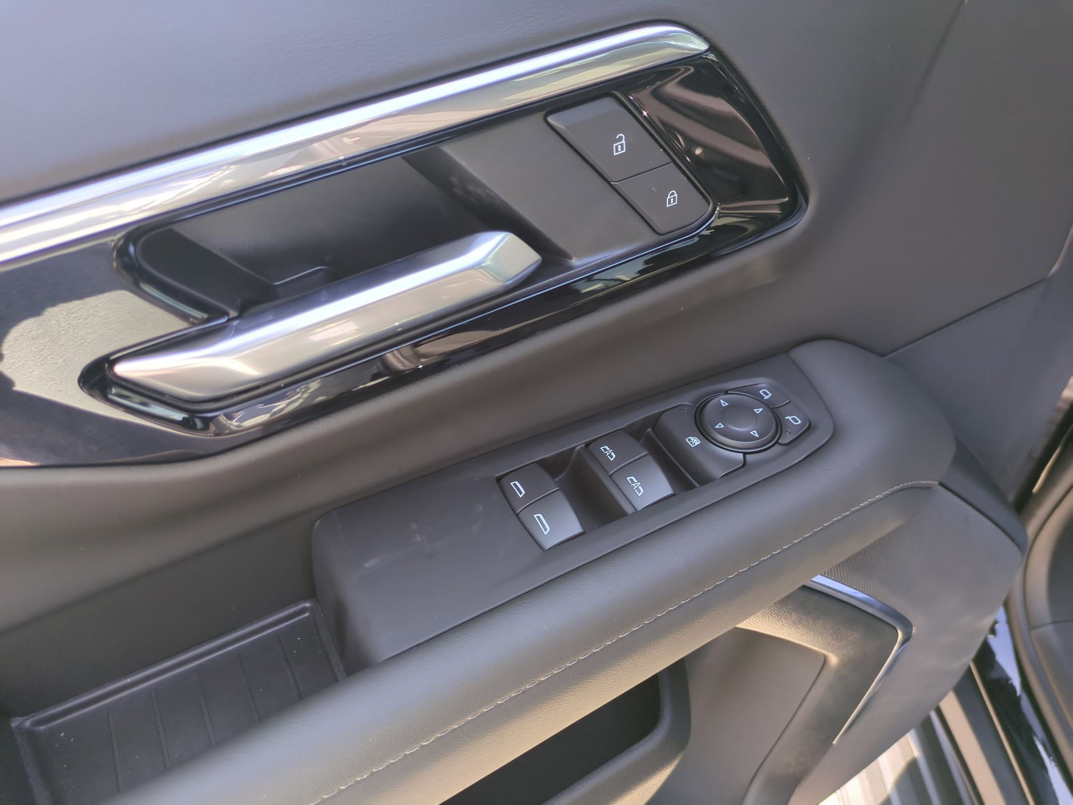 2026 Chevrolet Tahoe LS - Photo 23