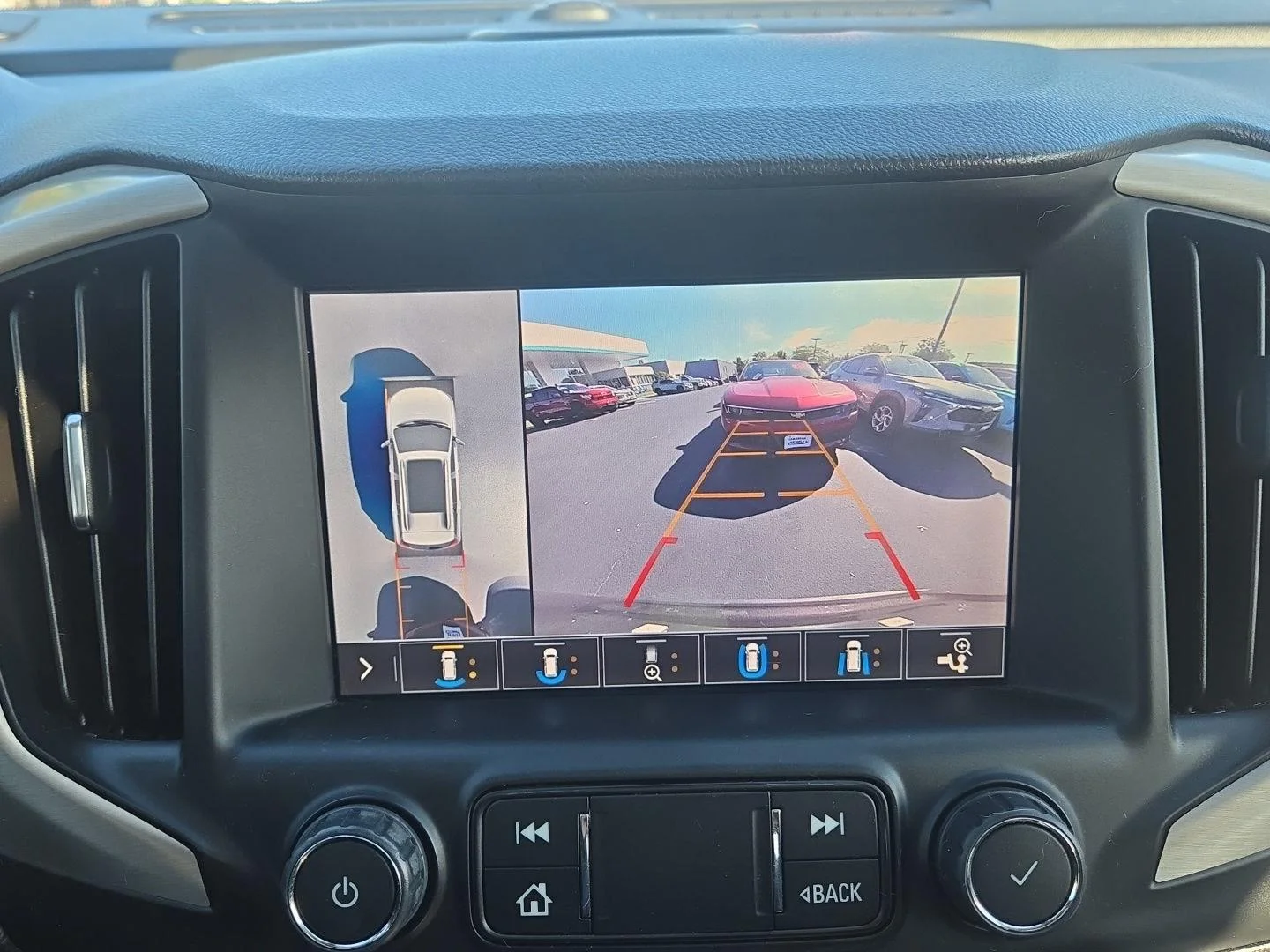 Used 2019 Smokey Quartz Metallic GMC Denali image 6