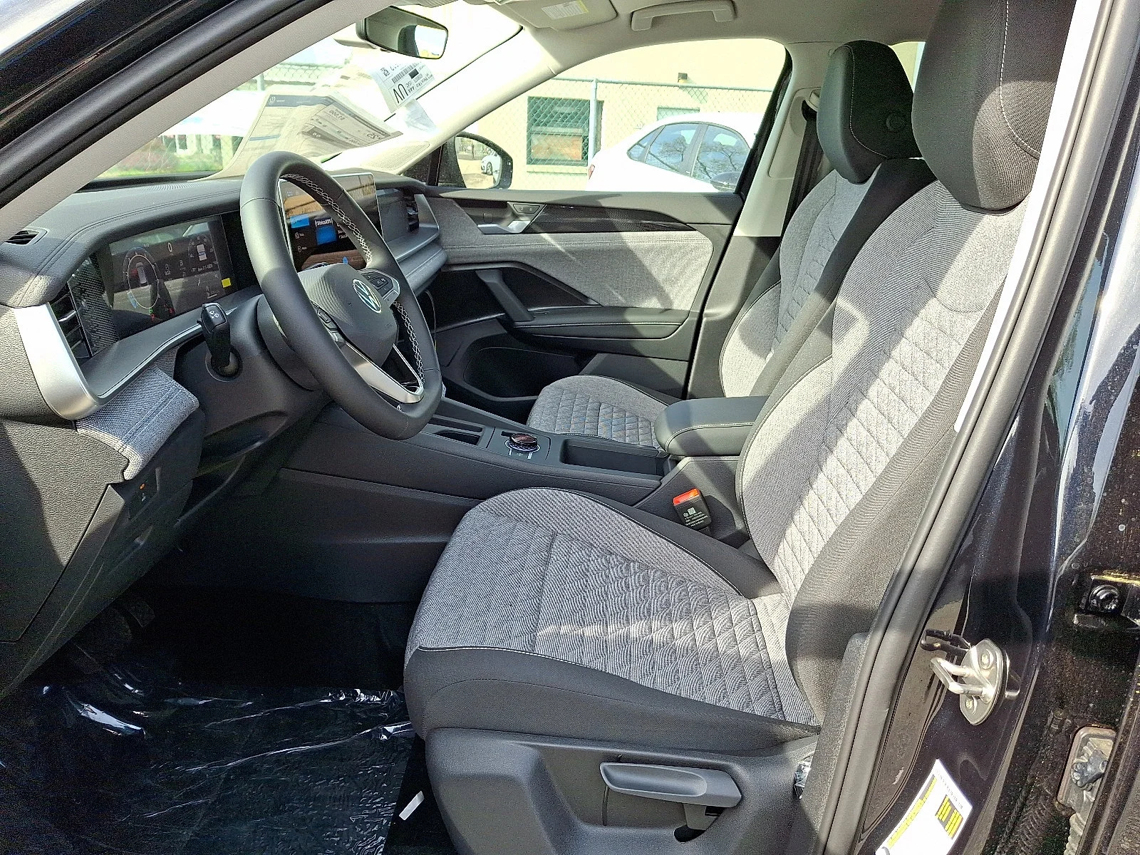 2026 Volkswagen Tiguan S - Photo 10