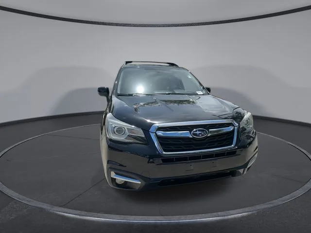 Used 2018 Black Subaru 2.5i Touring image 2