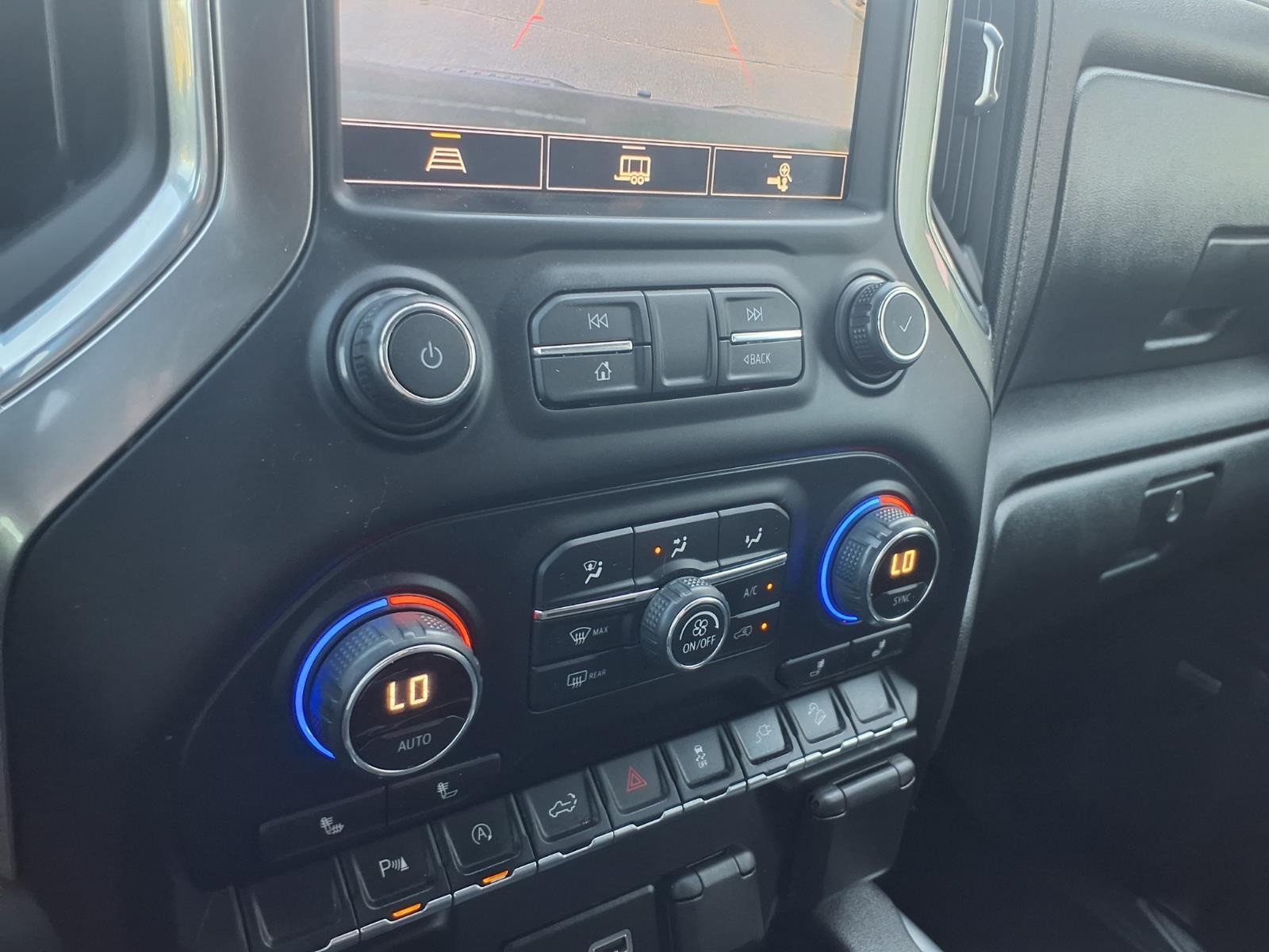 2021 Chevrolet Silverado 1500 photo 24 of 26