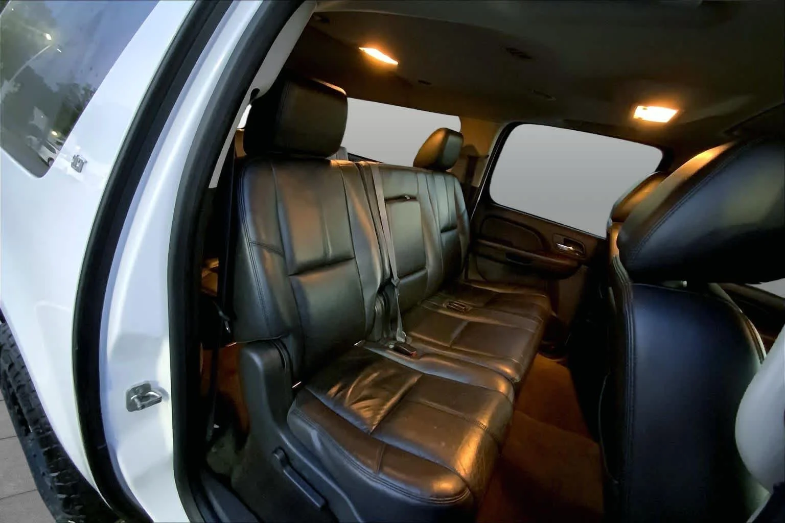 Used 2013 Summit White Chevrolet LT image 18
