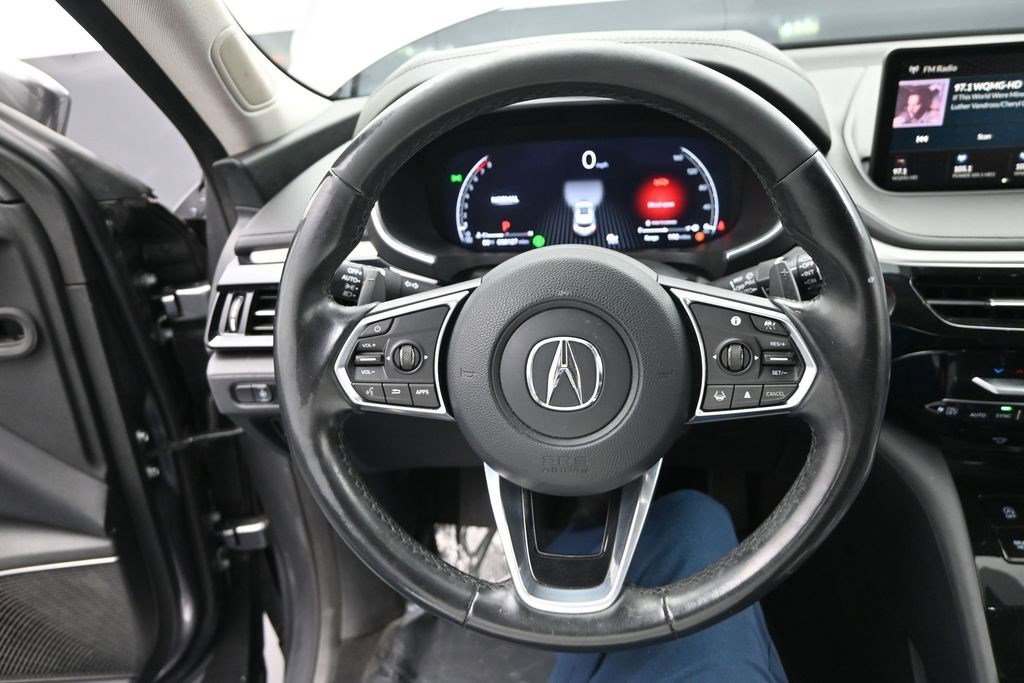 Used 2023 Liquid Carbon Metallic Acura w/Technology Package image 11