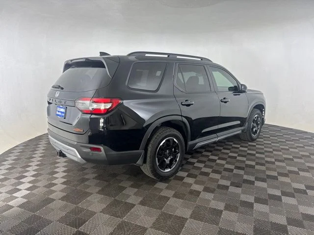 Certified Used 2025 Black Honda TrailSport image 5