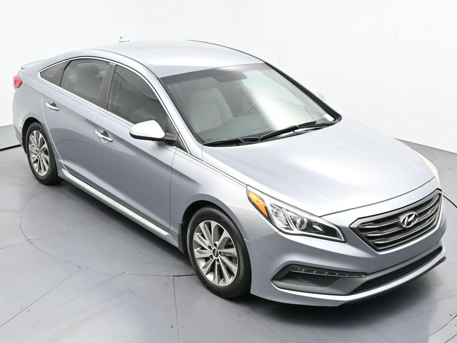 Used 2016 Symphony Silver Hyundai 2.4L Sport image 34