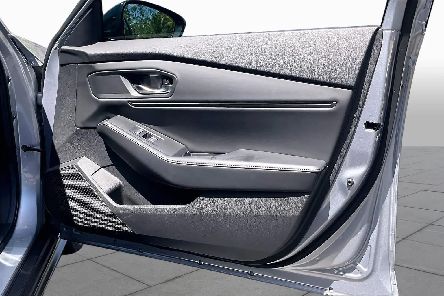 Used 2024 Solar Silver Metallic Honda Sport image 26