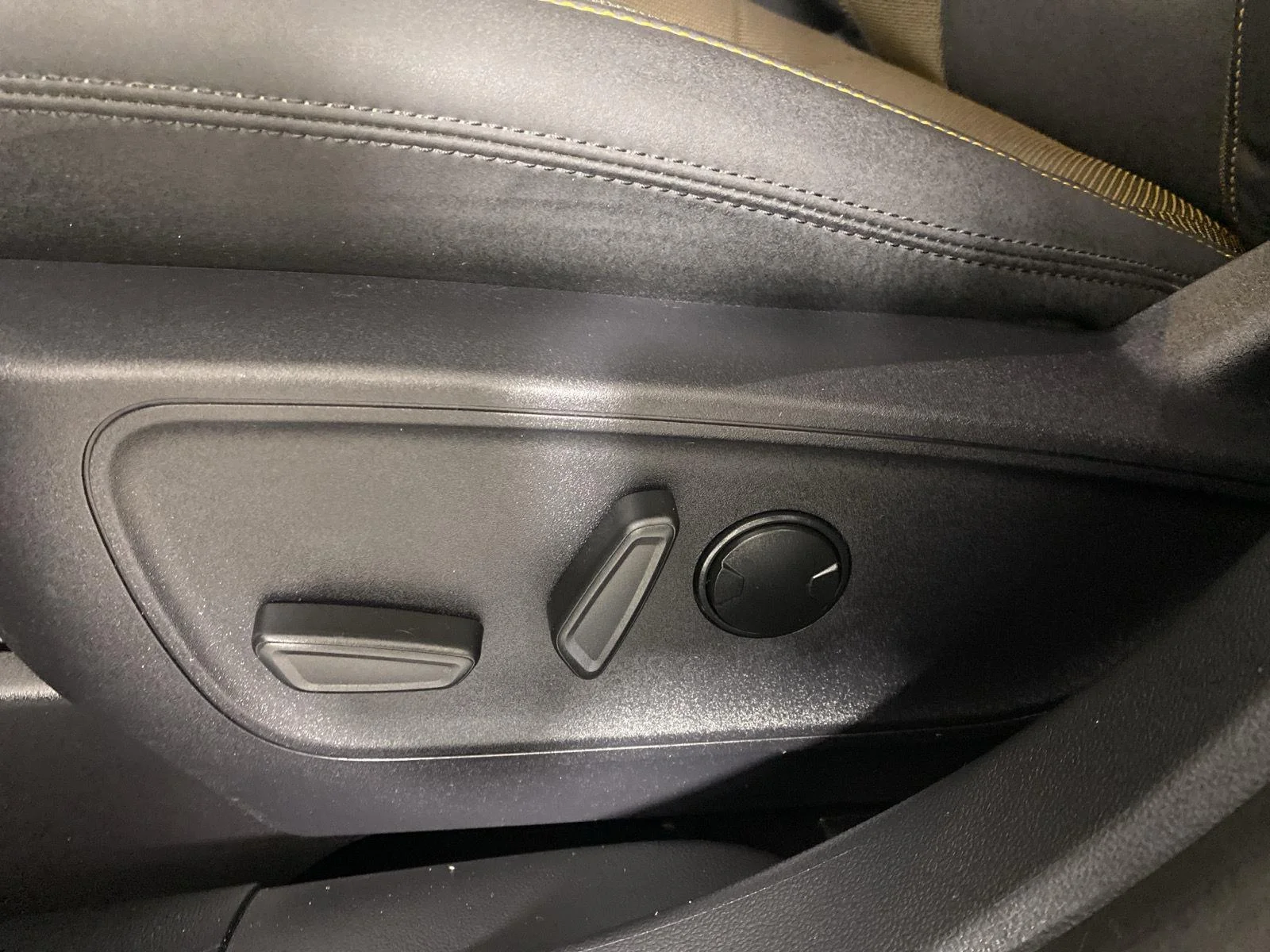 Used 2023 Carbonized Gray Ford Badlands image 21