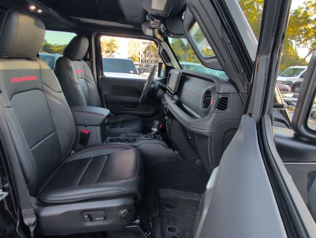 Used 2025 Black Jeep Rubicon w X Package image 13