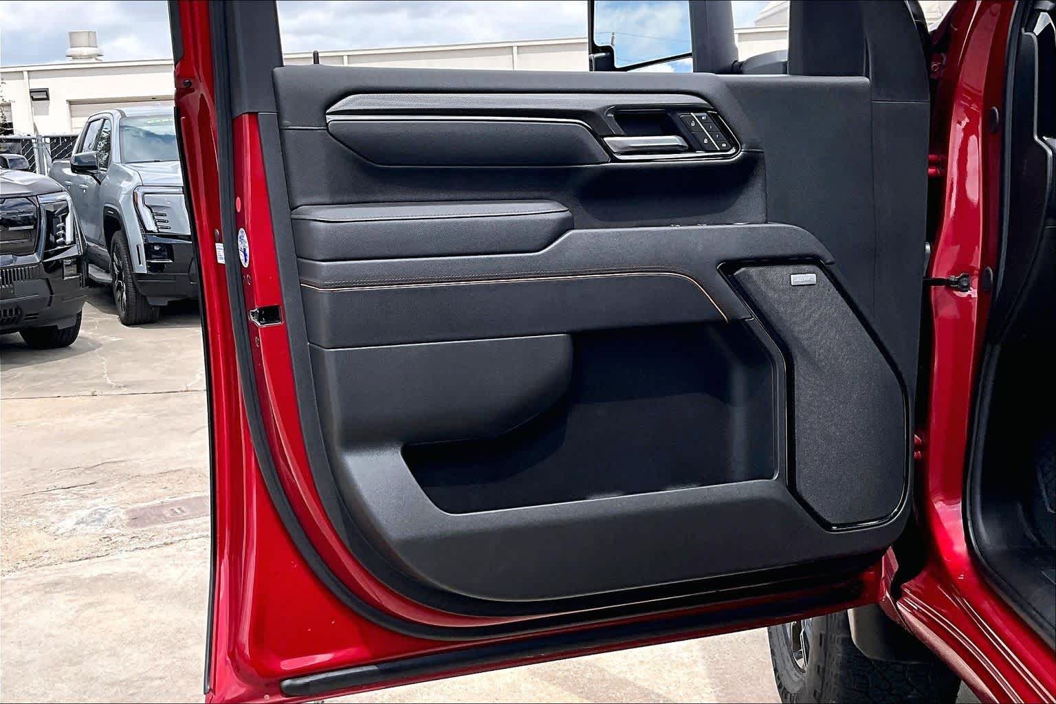 Used 2025 Volcanic Red Tintcoat GMC AT4 image 22