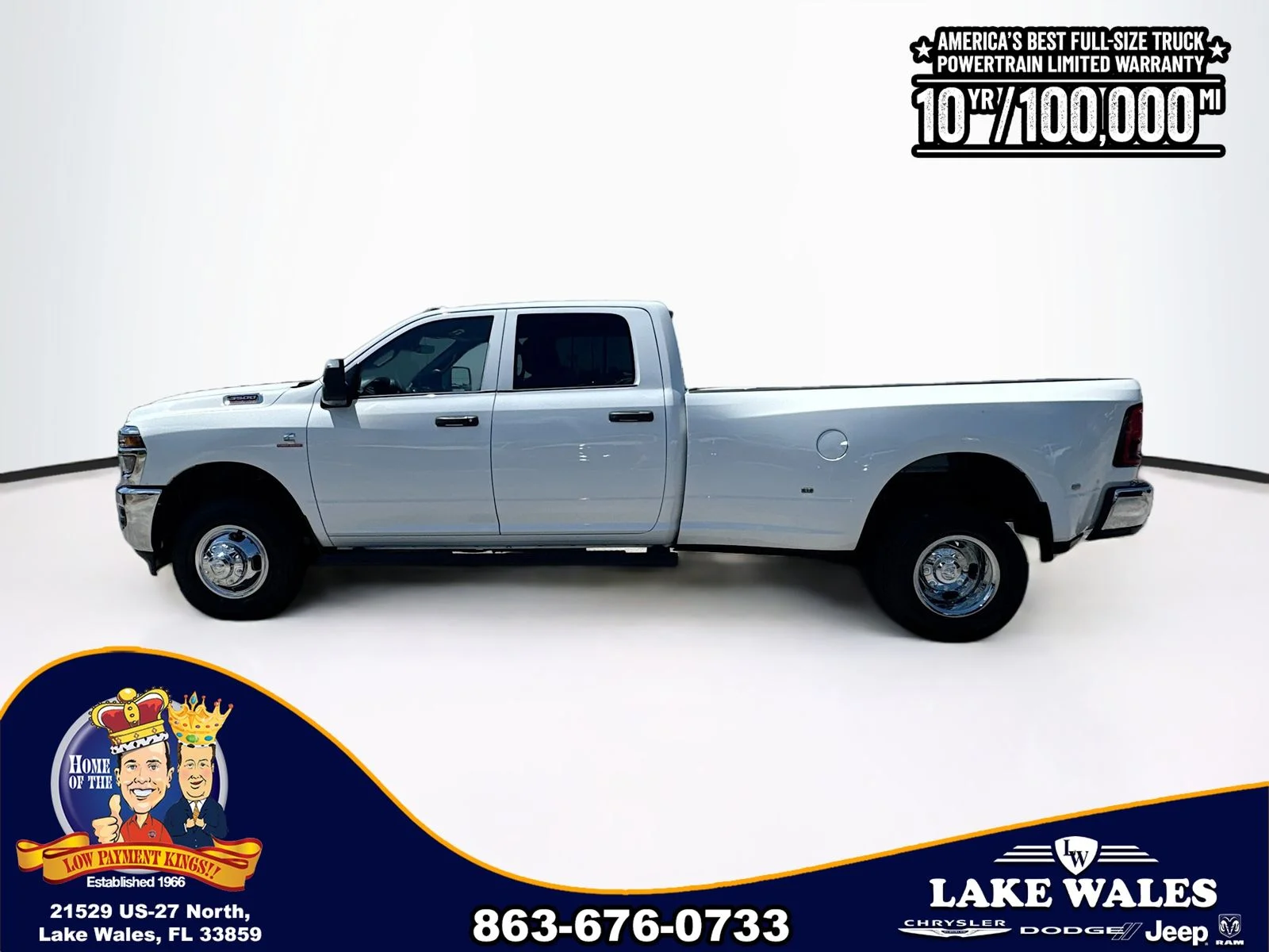 New 2026 Bright White Clear-Coat Exterior Paint RAM TRADESMAN image 3