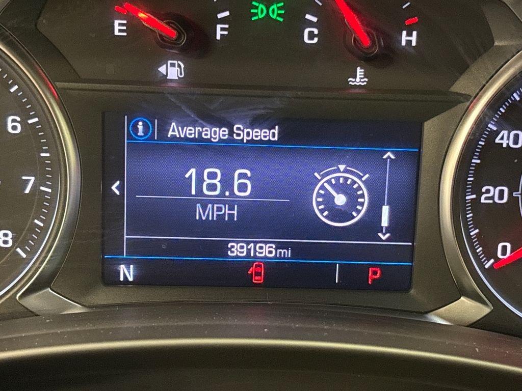 Used 2023 Silver GMC SLE image 36