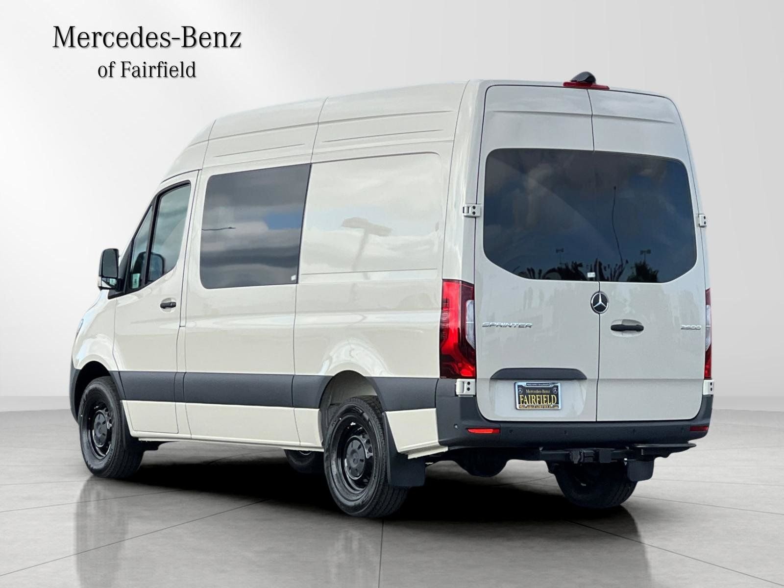 2026 Mercedes-Benz Sprinter Crew Van Base - Photo 6