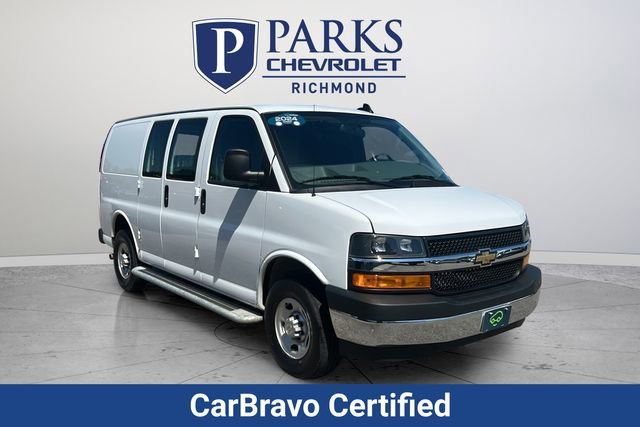 2024 Chevrolet Express 2500 Work Van HD's photo