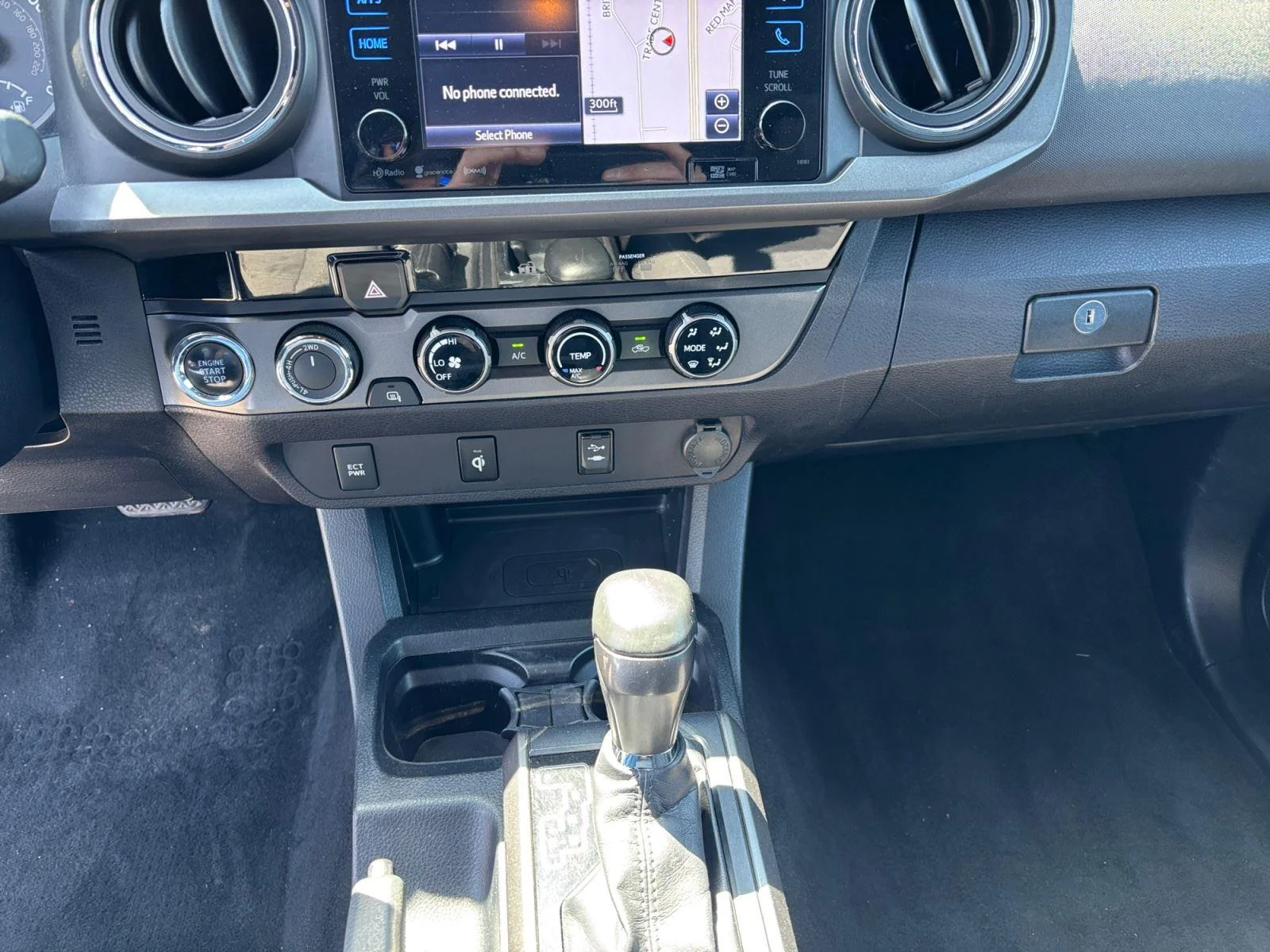 2017 Toyota Tacoma TRD Off Road - Photo 12