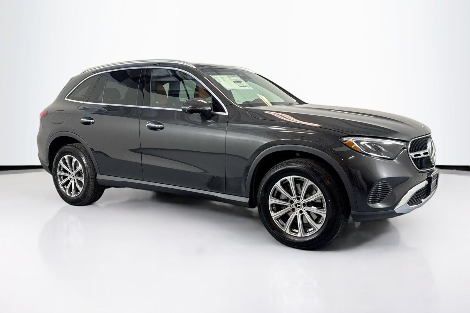 New 2026 Graphite Grey Metallic Mercedes-Benz GLC 300 image 3