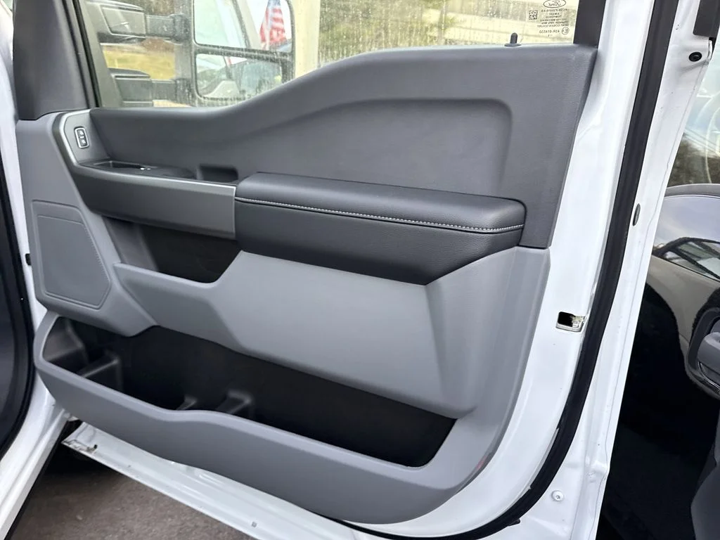 New 2025 White Ford XL image 24