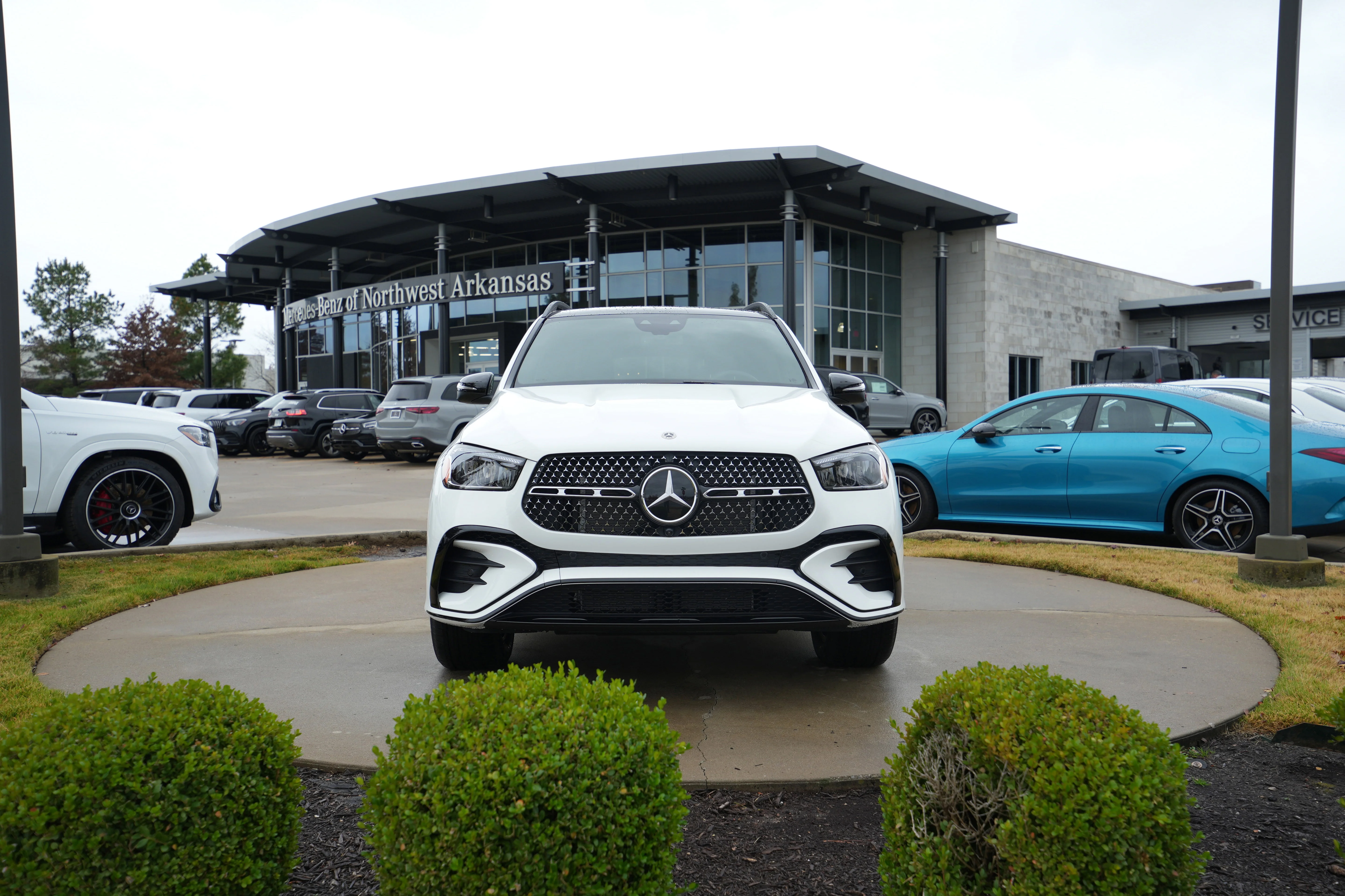 Used 2026 Polar White Mercedes-Benz GLE 350 image 2