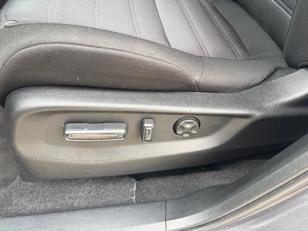 Used 2020 Gray Honda EX image 13