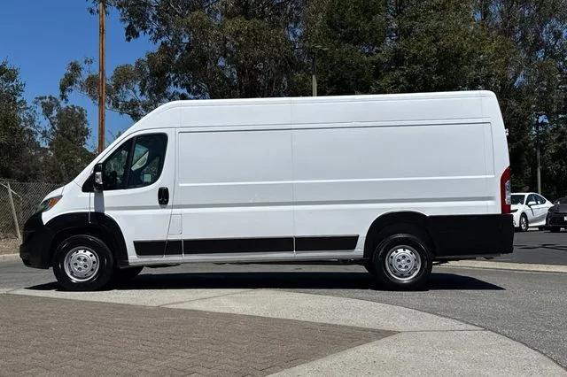 Used 2023 White Ram High Roof image 7