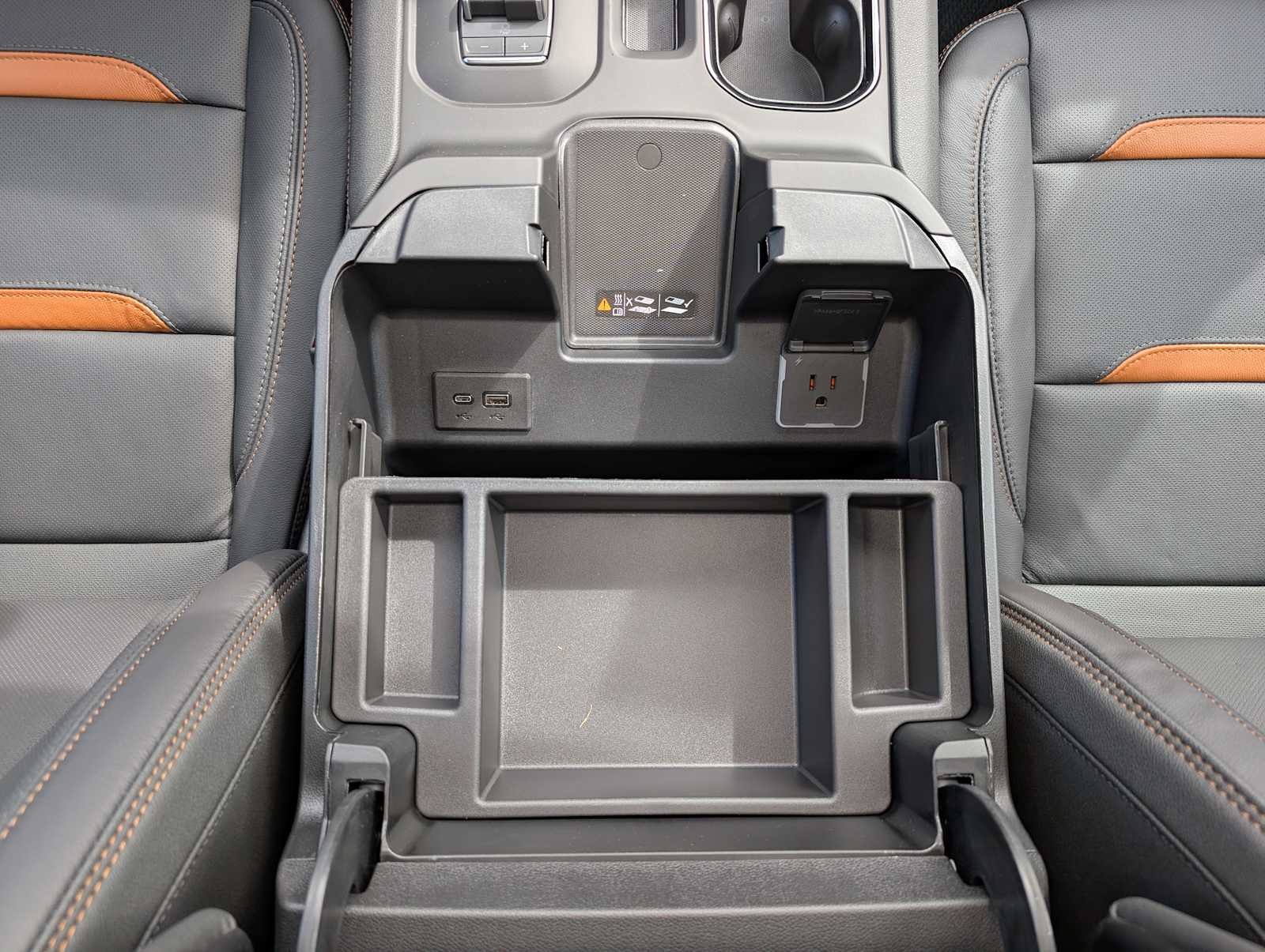 2026 GMC Sierra 3500HD AT4 - Photo 16